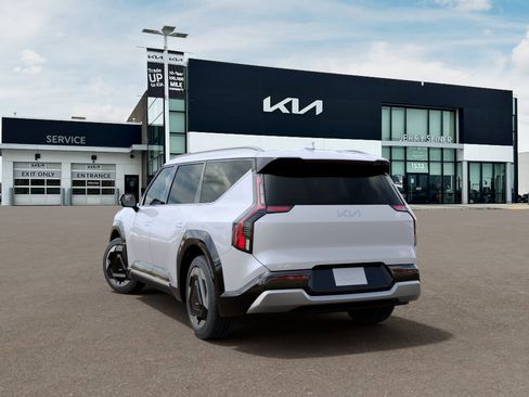 New 2026 Kia EV9 Land image 5