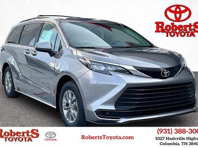New 2026 Toyota Sienna LE