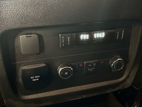 Used 2017 Lincoln Navigator L Reserve image 29