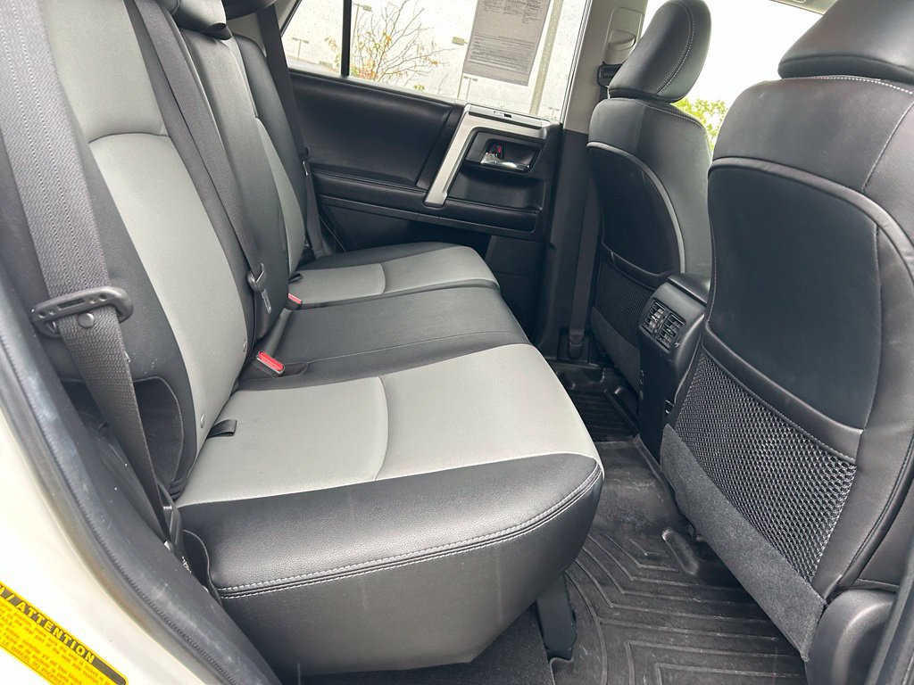 Used 2017 Toyota 4Runner SR5 Premium AWD/4WD image 29