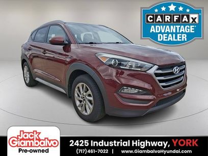 Used 2017 Hyundai Tucson SE w/ SE Popular Package 02