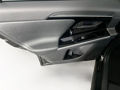 Used 2024 Toyota bZ4X XLE image 25