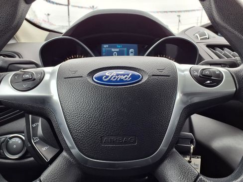 Used 2015 Ford Escape SE image 13