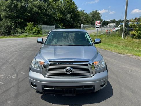 Used 2011 Toyota Tundra Limited AWD/4WD image 6