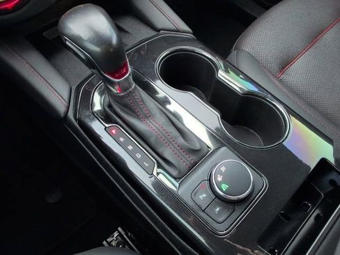 Used 2021 Chevrolet Blazer RS w/ Enhanced Convenience Package image 26