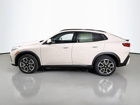 New 2026 BMW X2 xDrive28i w/ Technology Package image 4