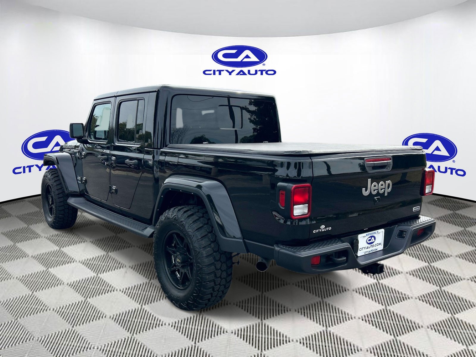 Used 2022 Jeep Gladiator Overland w/ Popular Equipment Package AWD/4WD image 5