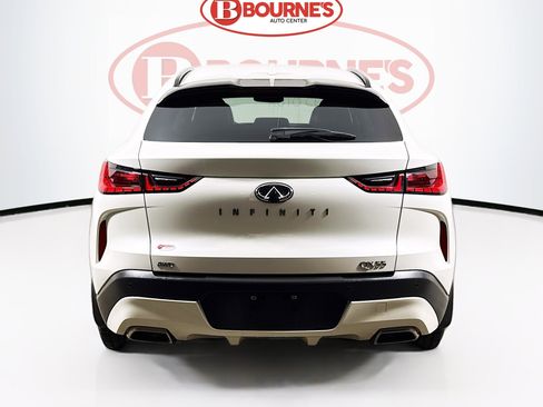 Used 2023 INFINITI QX55 Essential image 11
