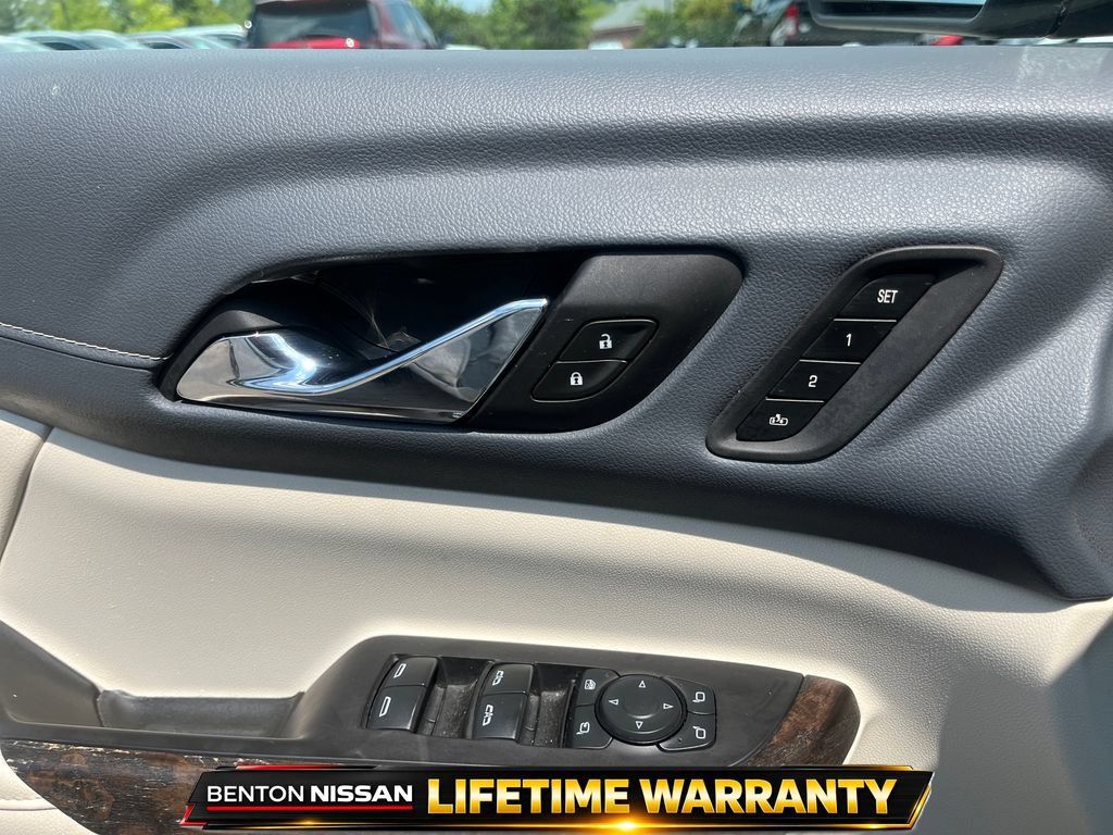 Used 2020 GMC Acadia Denali w/ Trailering Package AWD/4WD image 14