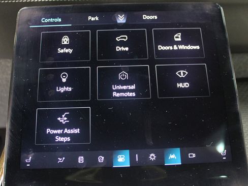 Certified 2025 Cadillac Escalade ESV Sport Platinum image 47