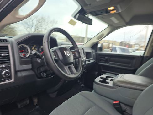 Used 2014 RAM 1500 Express image 4