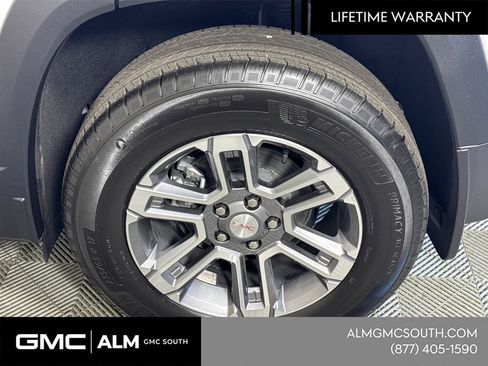 New 2026 GMC Terrain Elevation w/ LPO, Floor Liner Package FWD image 21
