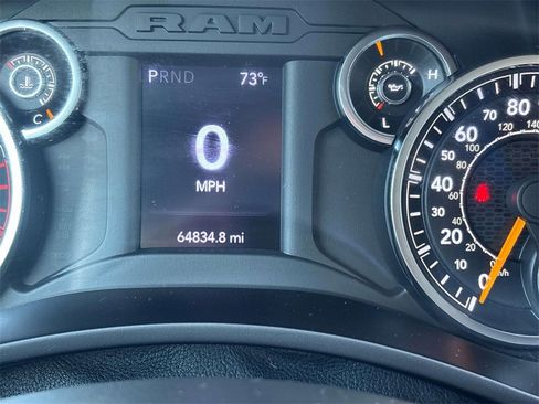 Used 2022 RAM 2500 Tradesman w/ Chrome Appearance Group image 17