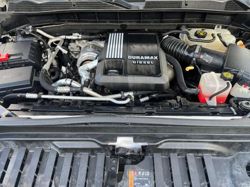 Used 2020 GMC Sierra 1500 Denali w/ Denali Ultimate Package AWD/4WD image 32