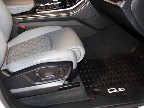 Used 2023 Audi SQ8 Prestige image 65