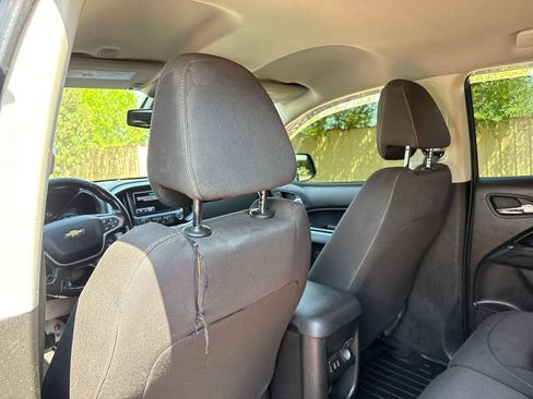 Used 2016 Chevrolet Colorado LT w/ LT Convenience Package AWD/4WD image 23