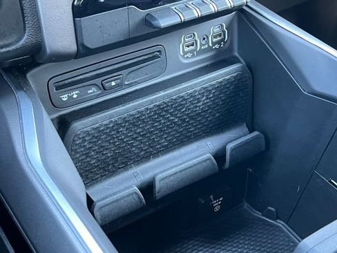 Used 2019 RAM 1500 Big Horn image 37