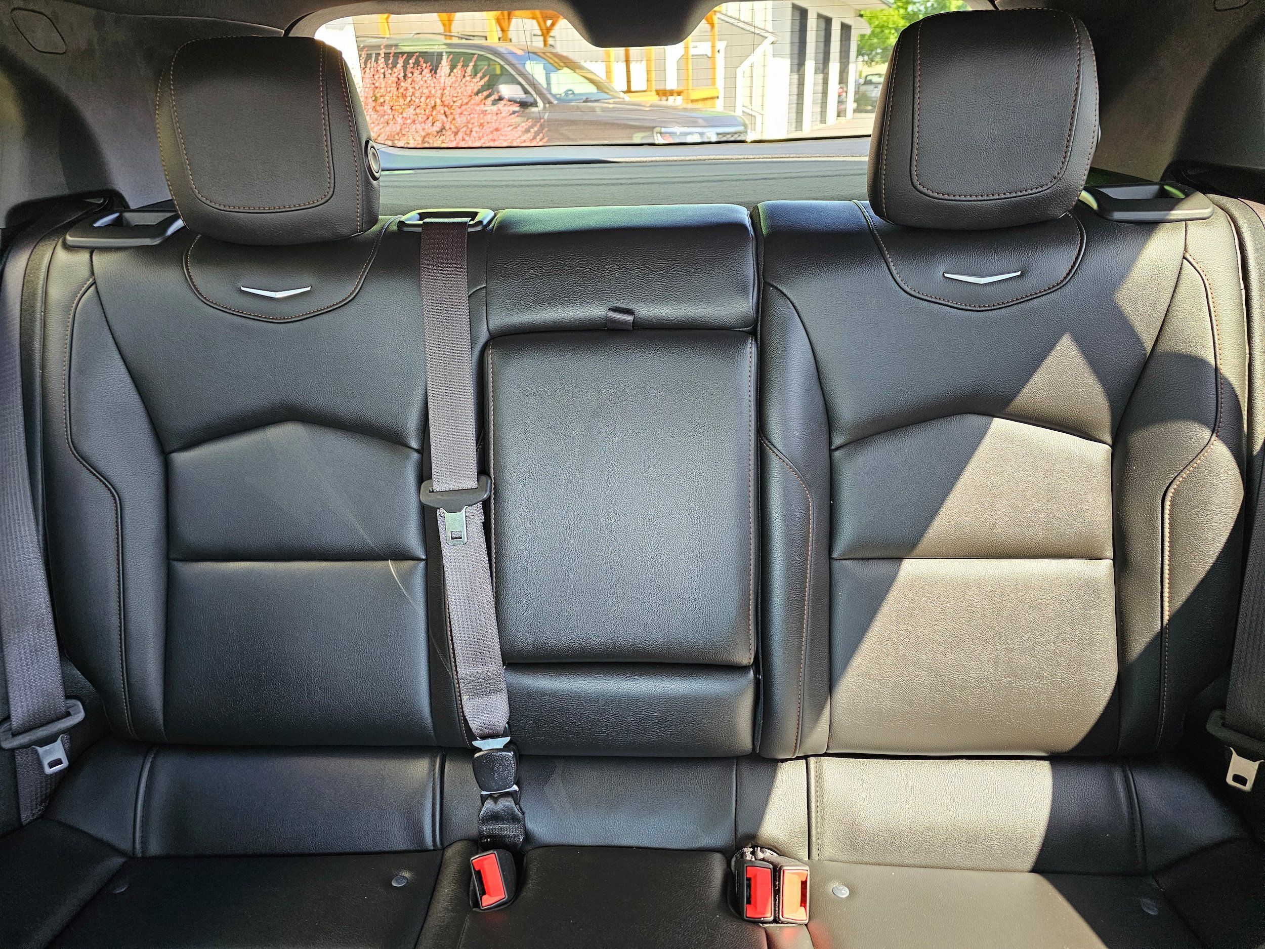Used 2019 Cadillac XT4 Sport w/ Driver Awareness Package FWD image 16