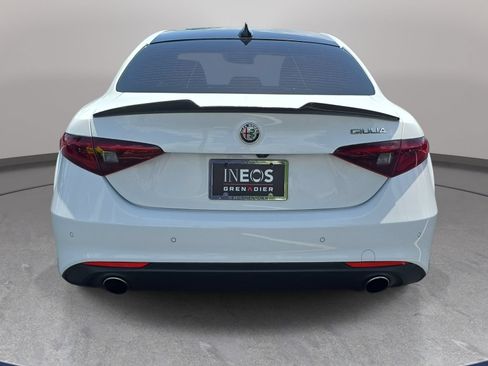Used 2021 Alfa Romeo Giulia Sprint w/ Sun & Sound Package RWD image 7