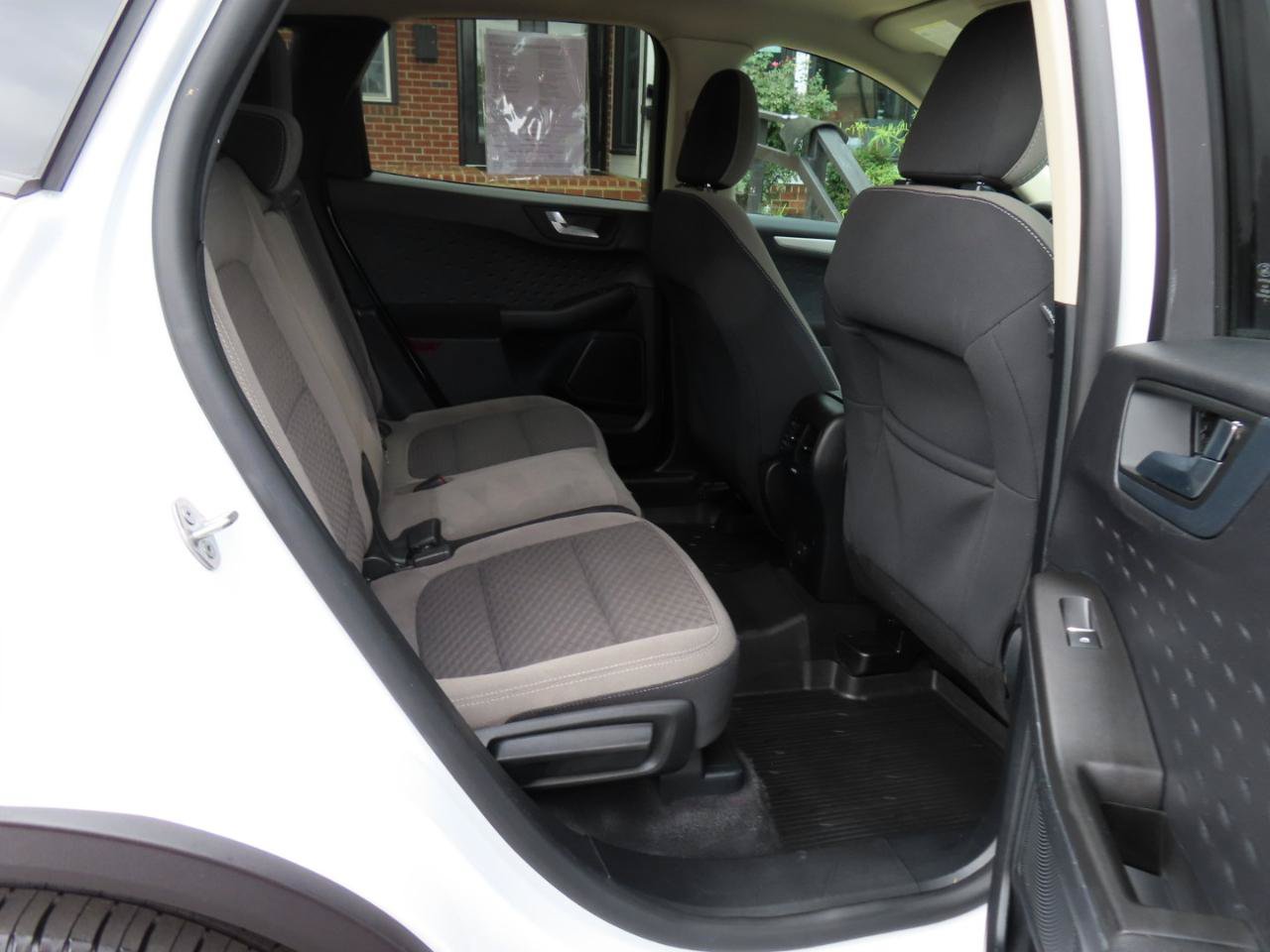 Used 2020 Ford Escape SE FWD image 20