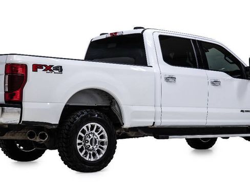 Used 2022 Ford F250 XLT w/ XLT Premium Package AWD/4WD image 3