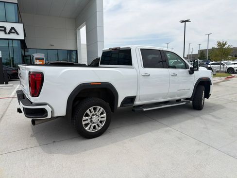 Used 2023 GMC Sierra 2500 Denali AWD/4WD image 2