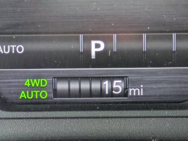 New 2026 RAM 1500 Laramie AWD/4WD image 29