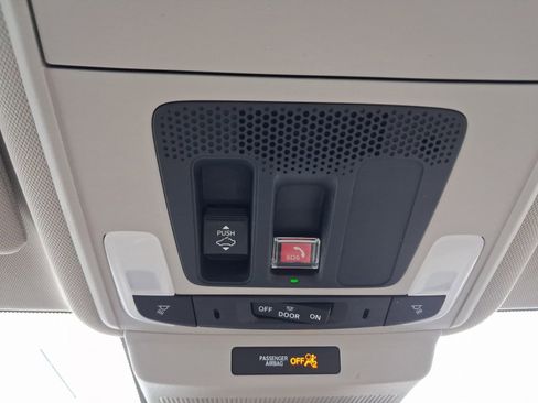 Used 2023 Honda Accord EX image 27