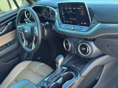 Used 2024 Chevrolet Blazer Premier w/ Driver Confidence II Package image 11