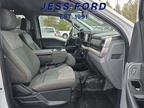 Used 2023 Ford F350 XLT image 9