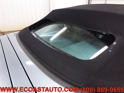 Used 2005 Chrysler Crossfire Limited image 15