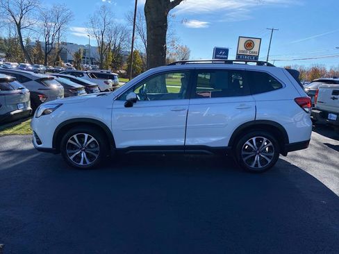 Used 2024 Subaru Forester Limited image 7