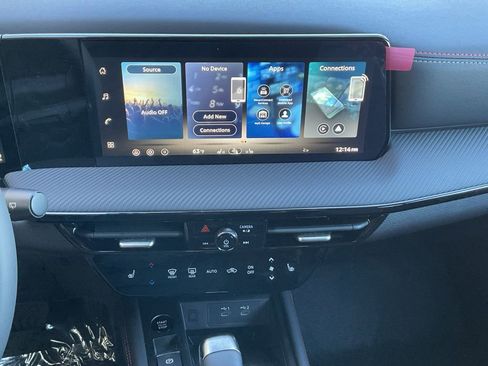 New 2026 Nissan Kicks SR w/ Cold Weather Package image 14