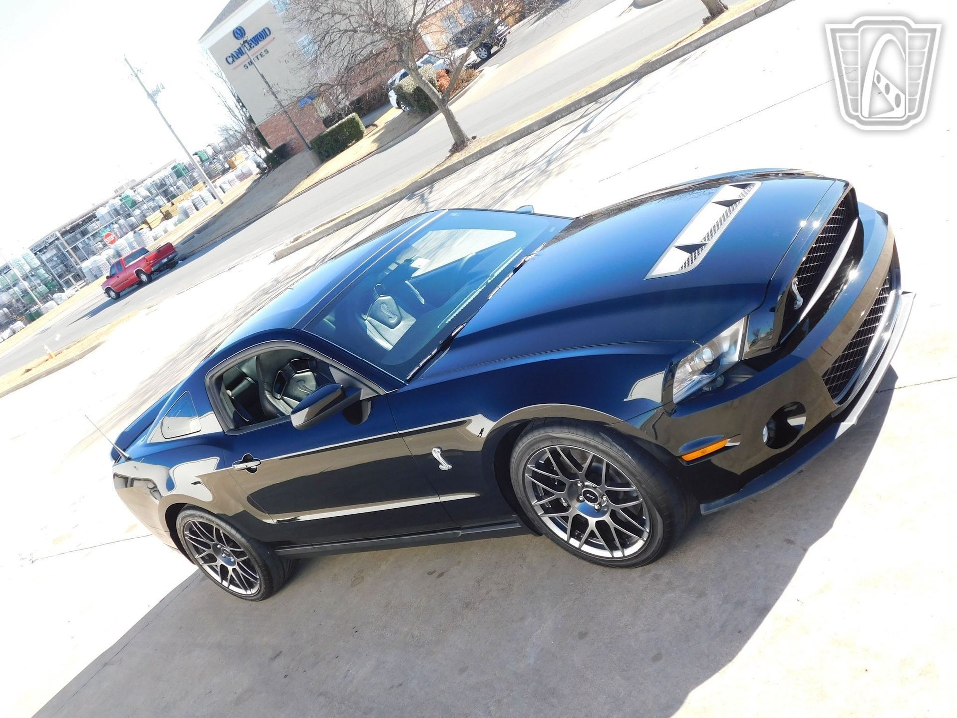 Used 2012 Ford Mustang Shelby GT500 w/ SVT Performance Pkg RWD image 17