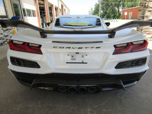 Used 2023 Chevrolet Corvette Z06 w/ Z07 Performance Package RWD image 67