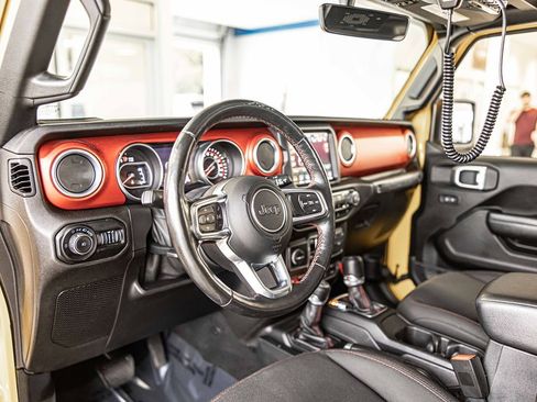 Used 2020 Jeep Wrangler Unlimited Rubicon w/ Dual Top Group image 19