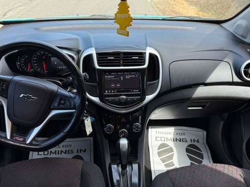 Used 2020 Chevrolet Sonic LT FWD image 3