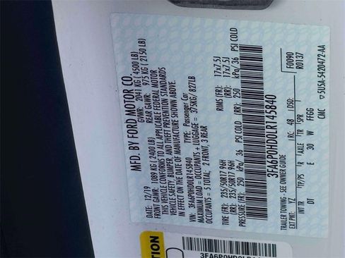 Used 2020 Ford Fusion SE image 15