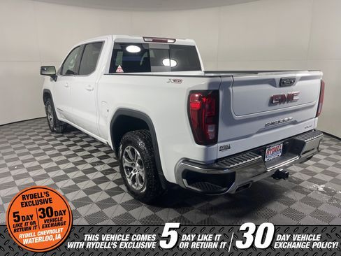Used 2024 GMC Sierra 1500 SLE w/ Preferred Package image 6