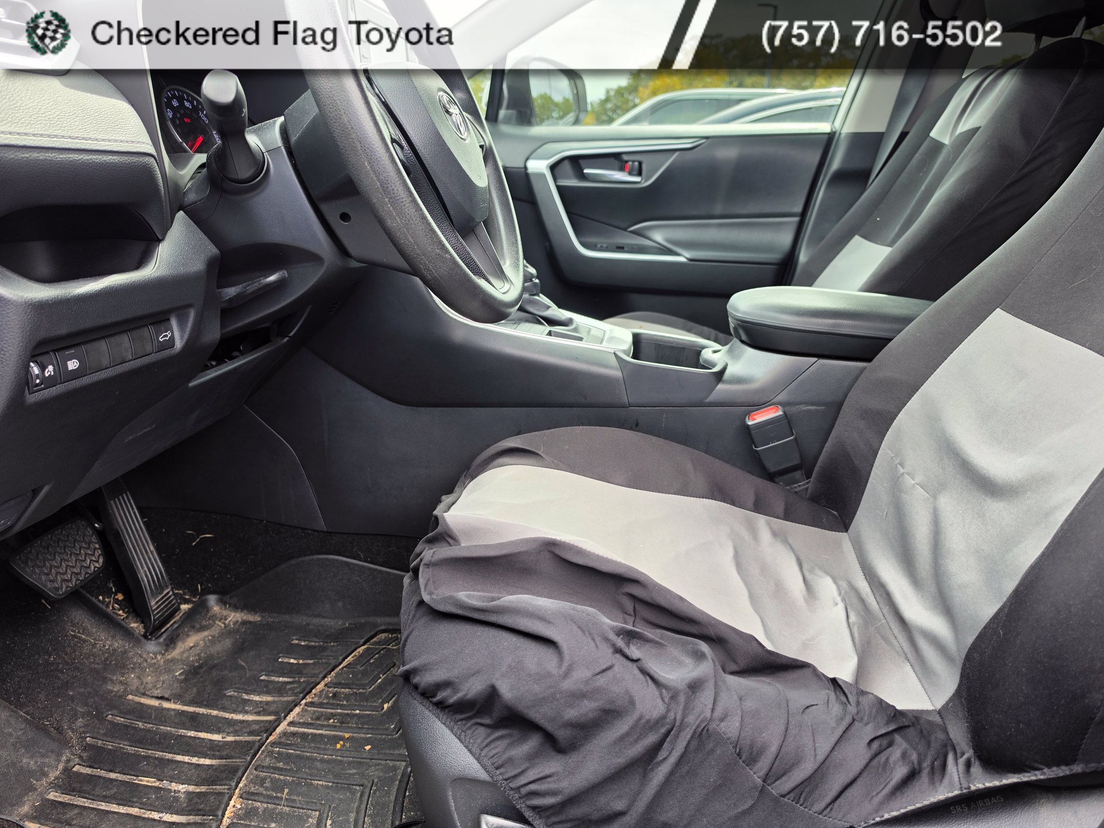 Used 2022 Toyota RAV4 XLE w/ Convenience Package AWD/4WD image 8