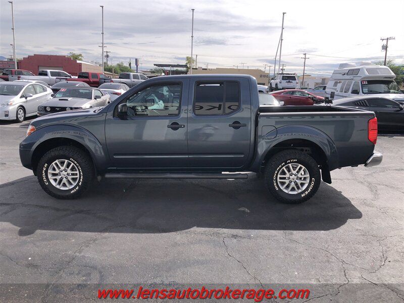 Used 2014 Nissan Frontier SV AWD/4WD image 5