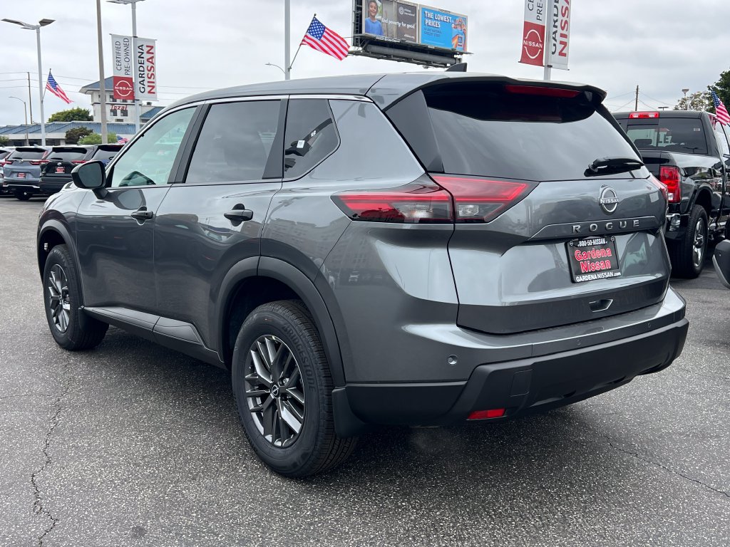 New 2026 Nissan Rogue S FWD image 4