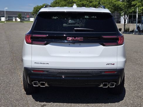New 2026 GMC Acadia AT4 w/ Luxury Package AWD/4WD image 40