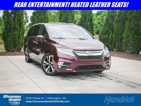 Used 2018 Honda Odyssey Elite image 1