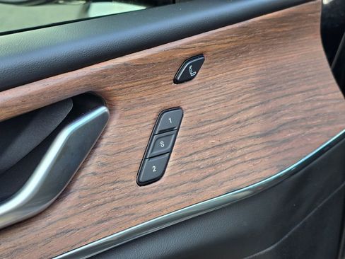 Used 2022 Jeep Grand Cherokee Summit w/ Advanced Protech Group IV image 21