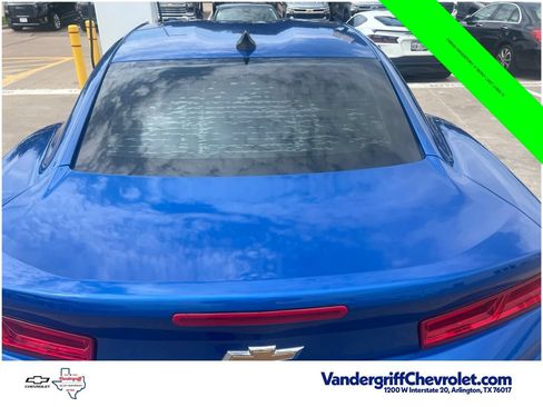Used 2017 Chevrolet Camaro LT RWD image 3