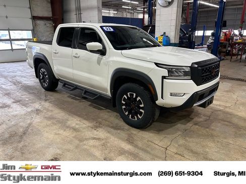 Used 2022 Nissan Frontier PRO-4X AWD/4WD image 13