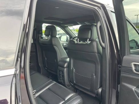 Used 2021 Jeep Grand Cherokee Limited RWD image 20
