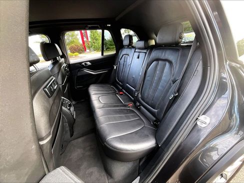 Used 2022 BMW X5 xDrive40i AWD/4WD image 15