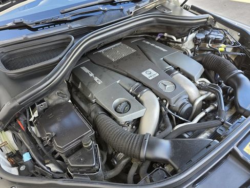 Used 2016 Mercedes-Benz GL 63 AMG 4MATIC image 39